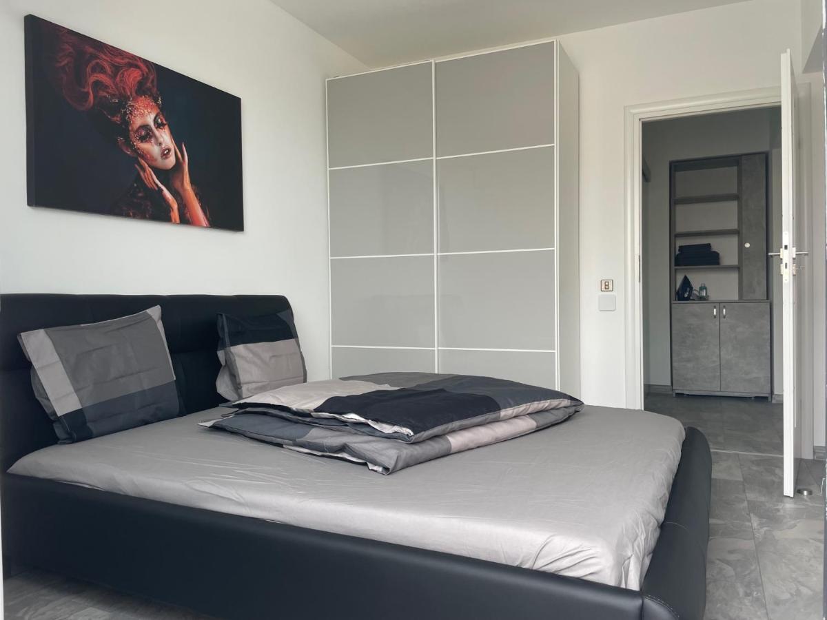 Lakeview 2 Room Penthouse Rooftop Terrace W15 부쿠레슈티 외부 사진