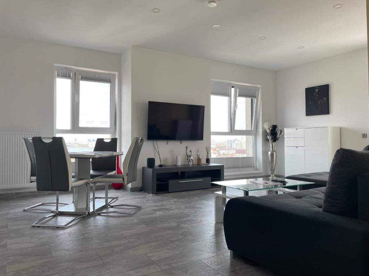 Lakeview 2 Room Penthouse Rooftop Terrace W15 부쿠레슈티 외부 사진