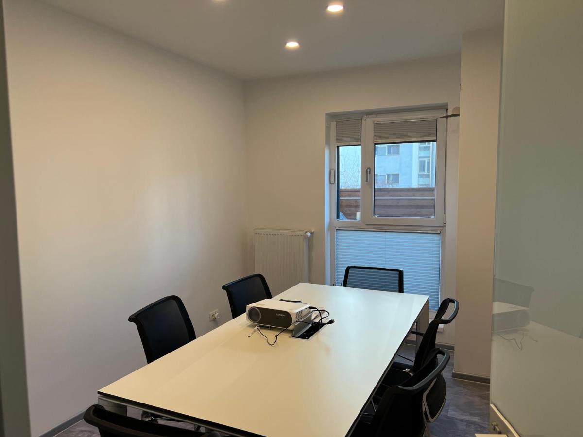 Lakeview 2 Room Penthouse Rooftop Terrace W15 부쿠레슈티 외부 사진